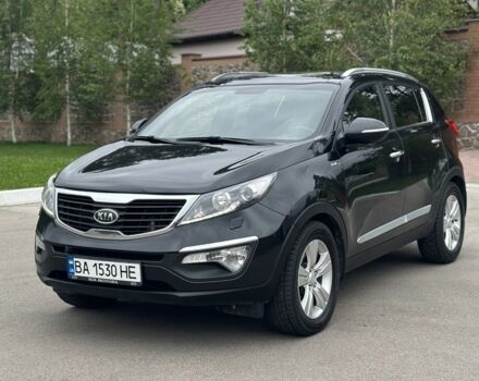 Чорний Кіа Sportage, об'ємом двигуна 2 л та пробігом 218 тис. км за 12799 $, фото 2 на Automoto.ua