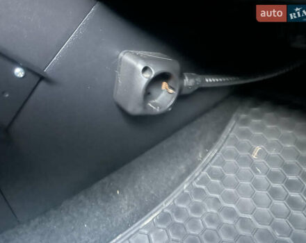 Черный Киа Sportage, объемом двигателя 2 л и пробегом 244 тыс. км за 13900 $, фото 19 на Automoto.ua