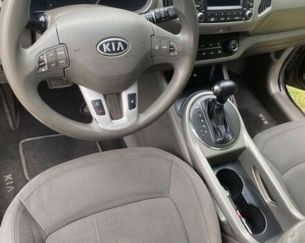 Чорний Кіа Sportage, об'ємом двигуна 2.4 л та пробігом 165 тис. км за 10000 $, фото 6 на Automoto.ua