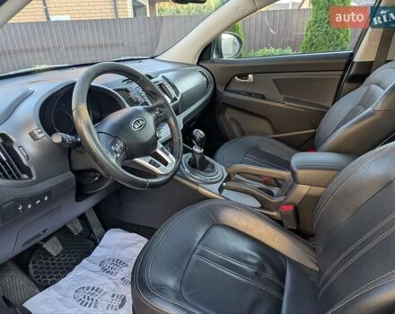 Черный Киа Sportage, объемом двигателя 1.7 л и пробегом 150 тыс. км за 12500 $, фото 25 на Automoto.ua