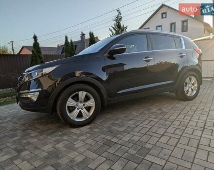 Черный Киа Sportage, объемом двигателя 1.7 л и пробегом 150 тыс. км за 12500 $, фото 5 на Automoto.ua