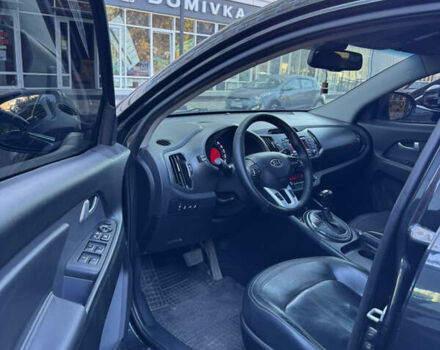 Черный Киа Sportage, объемом двигателя 2 л и пробегом 225 тыс. км за 13750 $, фото 11 на Automoto.ua