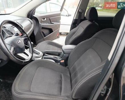 Черный Киа Sportage, объемом двигателя 2 л и пробегом 153 тыс. км за 11800 $, фото 18 на Automoto.ua