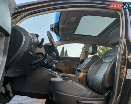 Черный Киа Sportage, объемом двигателя 1.7 л и пробегом 150 тыс. км за 12500 $, фото 27 на Automoto.ua