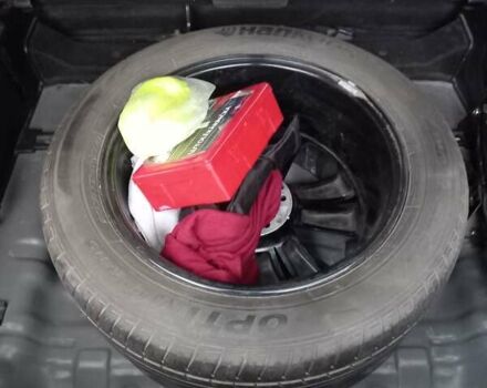 Чорний Кіа Sportage, об'ємом двигуна 1.7 л та пробігом 170 тис. км за 12500 $, фото 24 на Automoto.ua