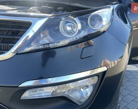 Черный Киа Sportage, объемом двигателя 2 л и пробегом 308 тыс. км за 12500 $, фото 5 на Automoto.ua