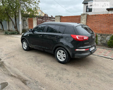 Чорний Кіа Sportage, об'ємом двигуна 2 л та пробігом 226 тис. км за 11000 $, фото 2 на Automoto.ua