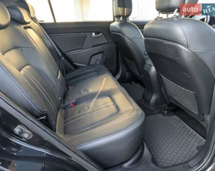 Черный Киа Sportage, объемом двигателя 1.7 л и пробегом 150 тыс. км за 12500 $, фото 31 на Automoto.ua