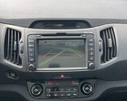 Черный Киа Sportage, объемом двигателя 1.7 л и пробегом 235 тыс. км за 12299 $, фото 11 на Automoto.ua