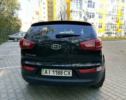 Чорний Кіа Sportage, об'ємом двигуна 2 л та пробігом 207 тис. км за 11800 $, фото 8 на Automoto.ua