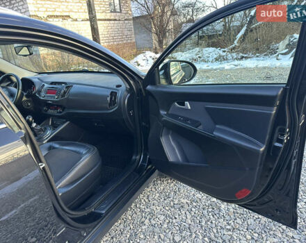 Черный Киа Sportage, объемом двигателя 1.7 л и пробегом 206 тыс. км за 12100 $, фото 30 на Automoto.ua