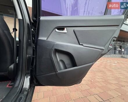 Черный Киа Sportage, объемом двигателя 2 л и пробегом 180 тыс. км за 13300 $, фото 54 на Automoto.ua