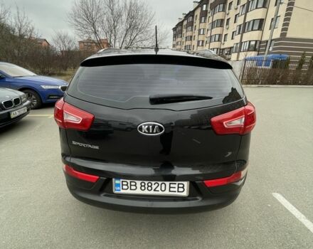 Чорний Кіа Sportage, об'ємом двигуна 2 л та пробігом 105 тис. км за 12200 $, фото 4 на Automoto.ua