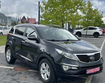 Черный Киа Sportage, объемом двигателя 1.7 л и пробегом 235 тыс. км за 12299 $, фото 2 на Automoto.ua