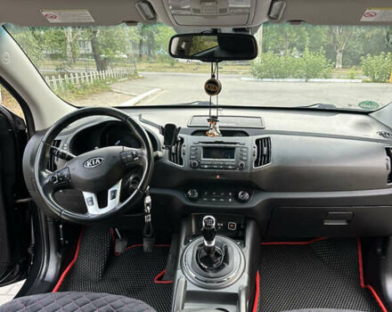 Чорний Кіа Sportage, об'ємом двигуна 0 л та пробігом 200 тис. км за 11650 $, фото 7 на Automoto.ua
