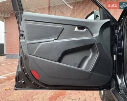 Черный Киа Sportage, объемом двигателя 2 л и пробегом 180 тыс. км за 13300 $, фото 42 на Automoto.ua