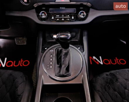 Черный Киа Sportage, объемом двигателя 2 л и пробегом 185 тыс. км за 12900 $, фото 16 на Automoto.ua