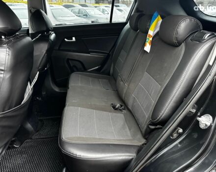 Черный Киа Sportage, объемом двигателя 1.7 л и пробегом 165 тыс. км за 13490 $, фото 14 на Automoto.ua