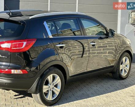 Черный Киа Sportage, объемом двигателя 1.7 л и пробегом 206 тыс. км за 12100 $, фото 10 на Automoto.ua