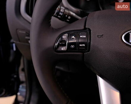 Черный Киа Sportage, объемом двигателя 2 л и пробегом 185 тыс. км за 12900 $, фото 19 на Automoto.ua