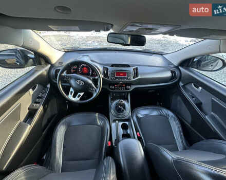 Черный Киа Sportage, объемом двигателя 1.7 л и пробегом 206 тыс. км за 12100 $, фото 27 на Automoto.ua