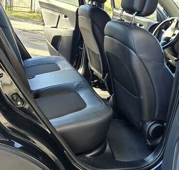 Черный Киа Sportage, объемом двигателя 2 л и пробегом 244 тыс. км за 13200 $, фото 7 на Automoto.ua