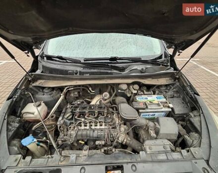 Чорний Кіа Sportage, об'ємом двигуна 1.69 л та пробігом 144 тис. км за 11200 $, фото 14 на Automoto.ua