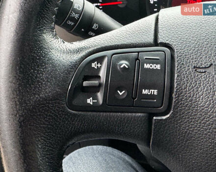 Черный Киа Sportage, объемом двигателя 2.4 л и пробегом 173 тыс. км за 12990 $, фото 17 на Automoto.ua