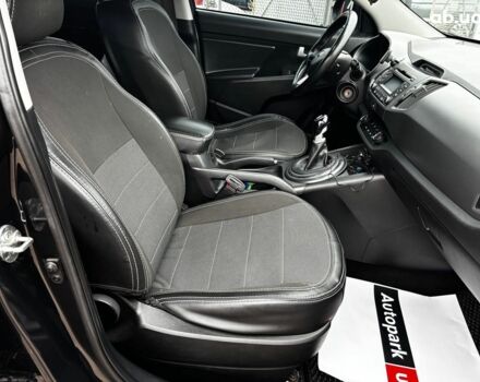 Черный Киа Sportage, объемом двигателя 1.7 л и пробегом 165 тыс. км за 13490 $, фото 16 на Automoto.ua
