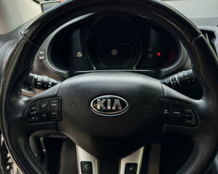 Чорний Кіа Sportage, об'ємом двигуна 1.7 л та пробігом 219 тис. км за 11200 $, фото 17 на Automoto.ua