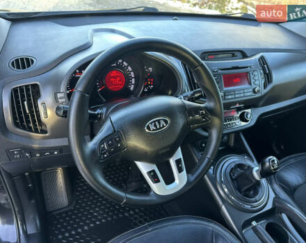 Черный Киа Sportage, объемом двигателя 1.7 л и пробегом 206 тыс. км за 12100 $, фото 25 на Automoto.ua