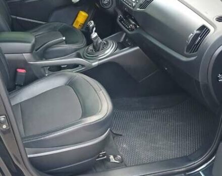 Чорний Кіа Sportage, об'ємом двигуна 1.69 л та пробігом 233 тис. км за 12400 $, фото 13 на Automoto.ua