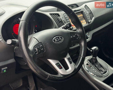 Черный Киа Sportage, объемом двигателя 2.4 л и пробегом 173 тыс. км за 12990 $, фото 20 на Automoto.ua