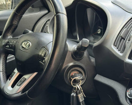 Чорний Кіа Sportage, об'ємом двигуна 1.7 л та пробігом 219 тис. км за 11200 $, фото 18 на Automoto.ua