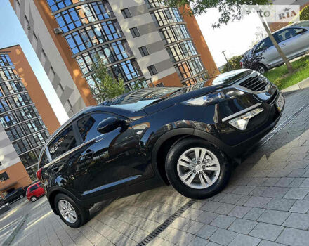 Чорний Кіа Sportage, об'ємом двигуна 2 л та пробігом 135 тис. км за 12450 $, фото 34 на Automoto.ua