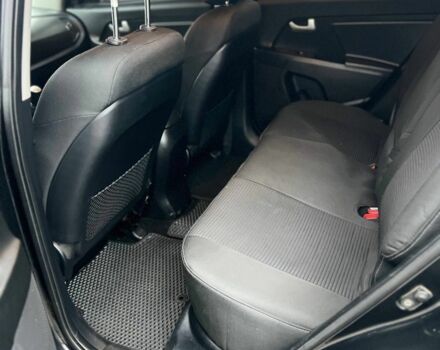 Черный Киа Sportage, объемом двигателя 0 л и пробегом 108 тыс. км за 10300 $, фото 7 на Automoto.ua