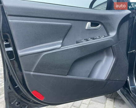Черный Киа Sportage, объемом двигателя 1.99 л и пробегом 329 тыс. км за 13300 $, фото 29 на Automoto.ua