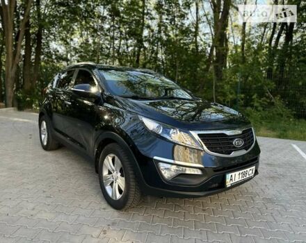 Черный Киа Sportage, объемом двигателя 2 л и пробегом 207 тыс. км за 11800 $, фото 3 на Automoto.ua