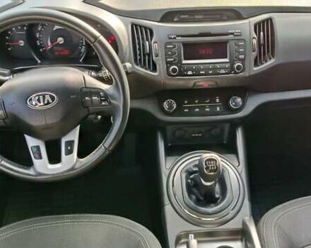 Черный Киа Sportage, объемом двигателя 1.7 л и пробегом 130 тыс. км за 13600 $, фото 15 на Automoto.ua