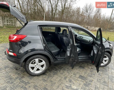 Черный Киа Sportage, объемом двигателя 1.6 л и пробегом 198 тыс. км за 12600 $, фото 7 на Automoto.ua