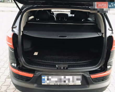 Черный Киа Sportage, объемом двигателя 2 л и пробегом 161 тыс. км за 12700 $, фото 5 на Automoto.ua