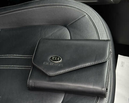 Чорний Кіа Sportage, об'ємом двигуна 2 л та пробігом 225 тис. км за 14500 $, фото 47 на Automoto.ua