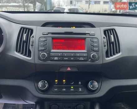 Чорний Кіа Sportage, об'ємом двигуна 1.69 л та пробігом 99 тис. км за 13600 $, фото 11 на Automoto.ua