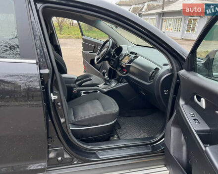 Черный Киа Sportage, объемом двигателя 1.6 л и пробегом 185 тыс. км за 11900 $, фото 23 на Automoto.ua