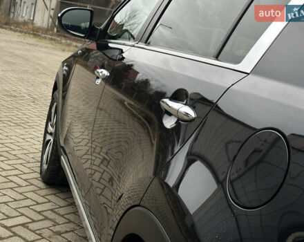 Чорний Кіа Sportage, об'ємом двигуна 2 л та пробігом 225 тис. км за 14500 $, фото 17 на Automoto.ua