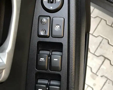 Черный Киа Sportage, объемом двигателя 2 л и пробегом 161 тыс. км за 12700 $, фото 19 на Automoto.ua