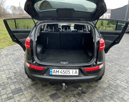 Черный Киа Sportage, объемом двигателя 1.6 л и пробегом 198 тыс. км за 12600 $, фото 5 на Automoto.ua