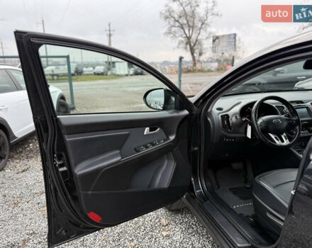 Черный Киа Sportage, объемом двигателя 2 л и пробегом 197 тыс. км за 15499 $, фото 12 на Automoto.ua