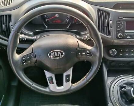 Черный Киа Sportage, объемом двигателя 1.7 л и пробегом 130 тыс. км за 13600 $, фото 17 на Automoto.ua