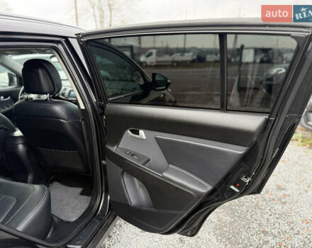Черный Киа Sportage, объемом двигателя 2 л и пробегом 197 тыс. км за 15499 $, фото 28 на Automoto.ua
